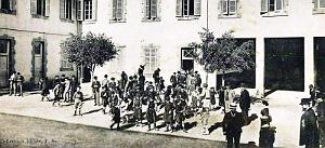 2162- Philippeville - College - Cour2